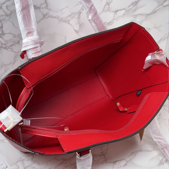 Michael Kors Maisie Large 3 in 1 Tote - Picture 9 of 16